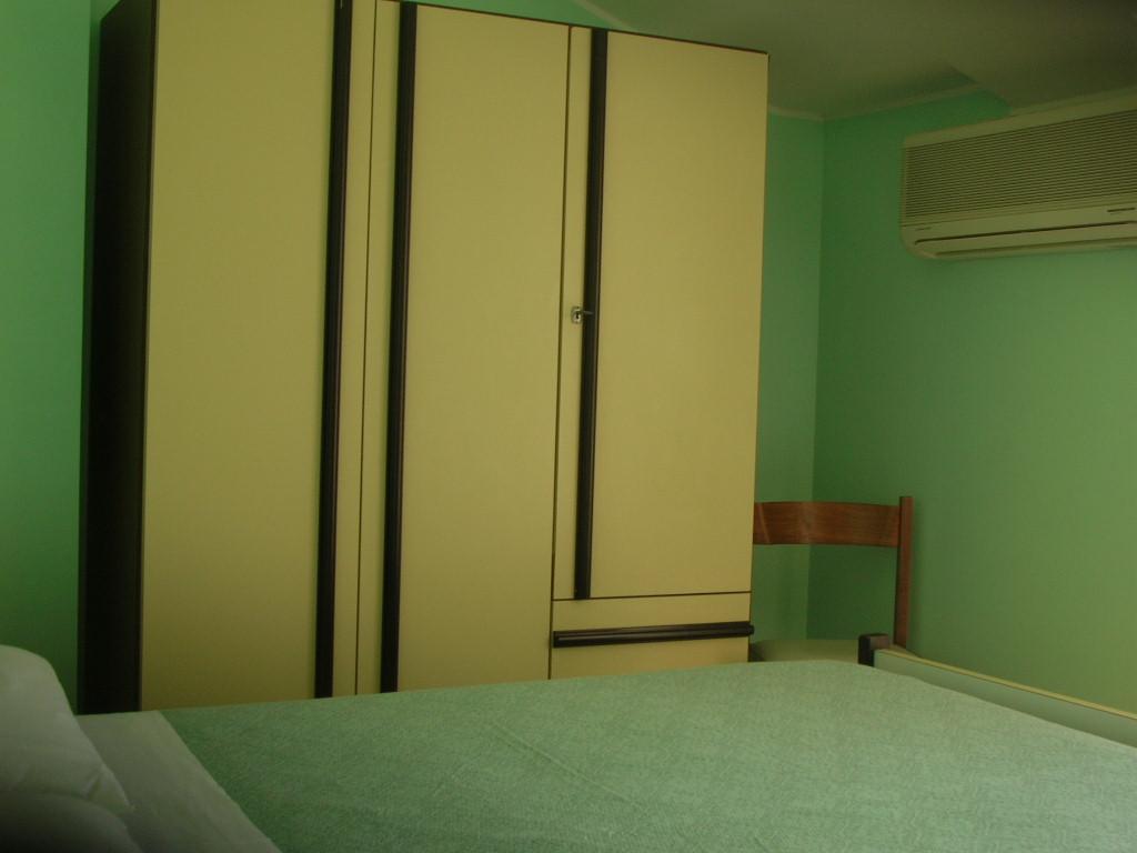 Hotel Bristol Pineto Bagian luar foto